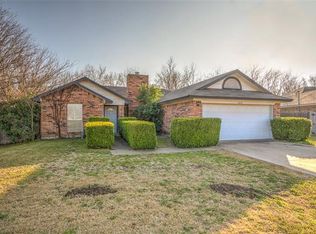 1636 Independence Rd, Blue Mound, TX 76131