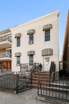 Rented by Compass | media 2