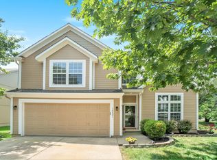 16421 W 158th Ter, Olathe, KS 66062