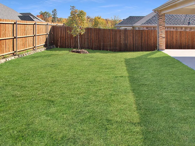 1602 Lannon Ln — Photo 21