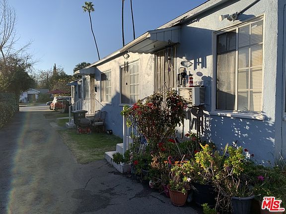 5th image of 1758 Lincoln Ave
