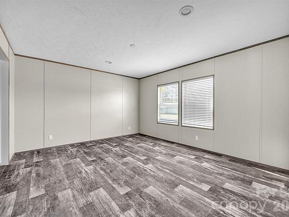 5th image of 187 Ret Stafford Ln