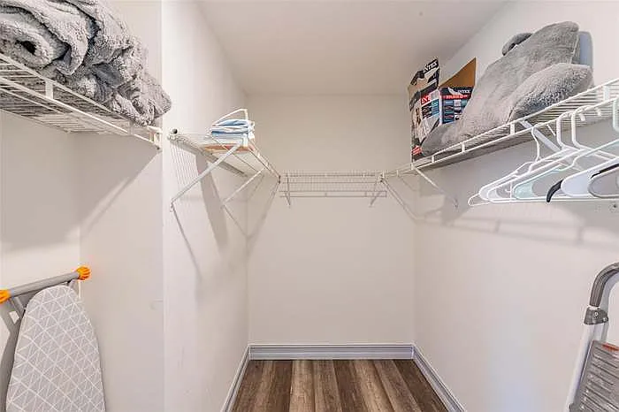 1096 Sugarberry Trl — Photo 13