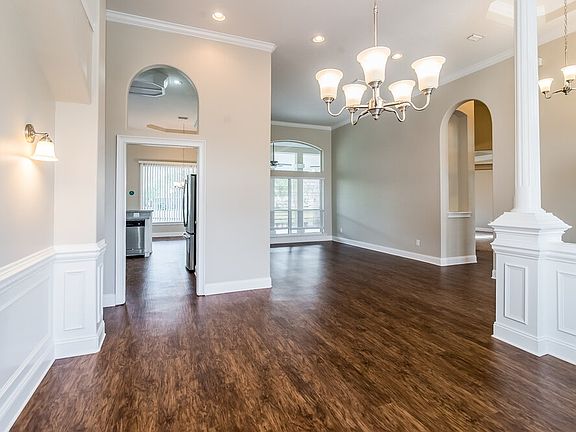 4th image of 1270 Cunningham Creek Dr