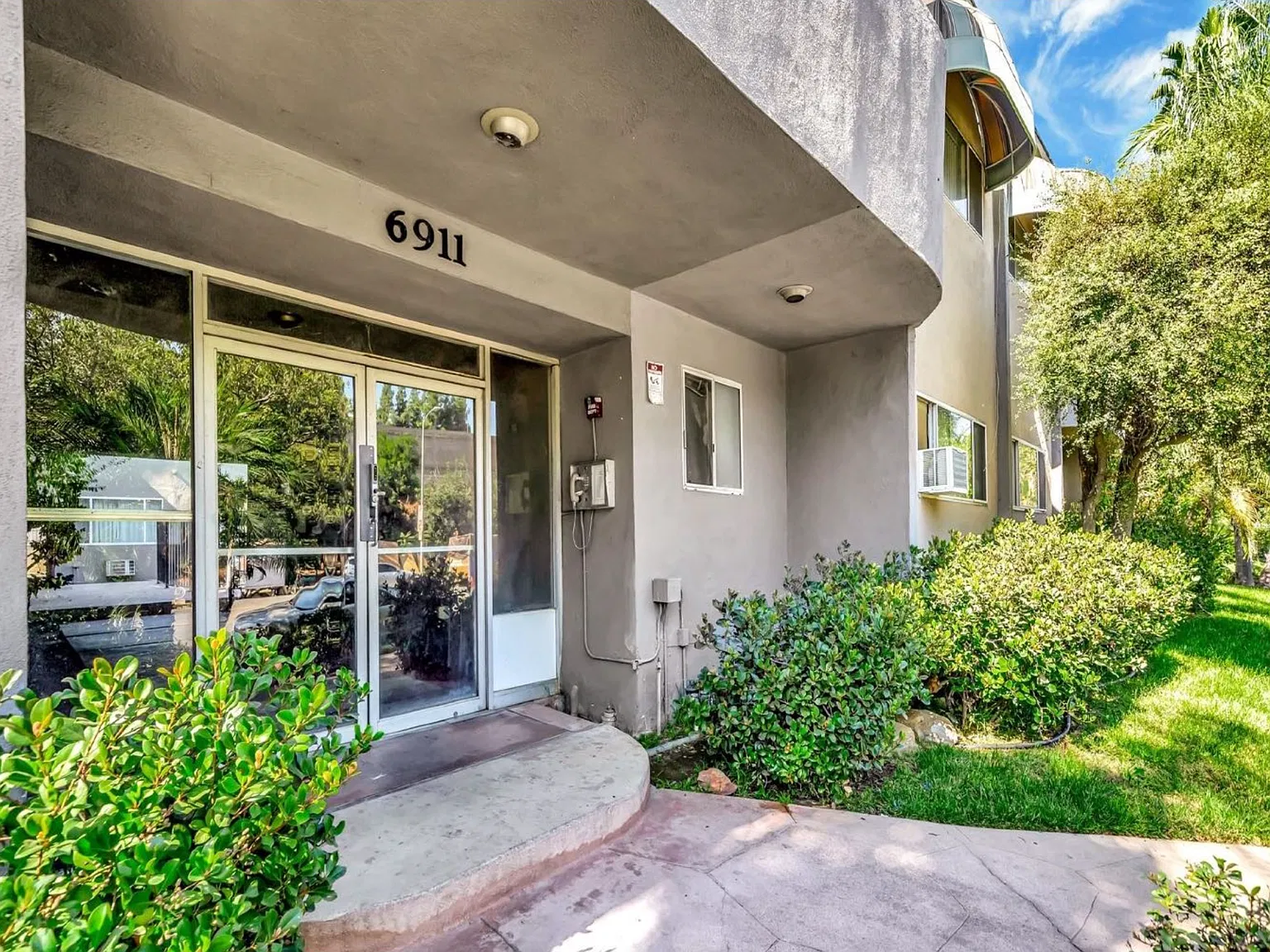 Haskell Apartments — Photo 3