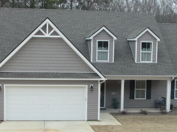 116 Highland Pointe Dr, Lagrange, GA 30240