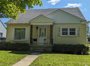 927 Winston Dr, Monroe, MI