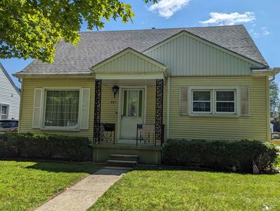 927 Winston Dr, Monroe, MI, 48161