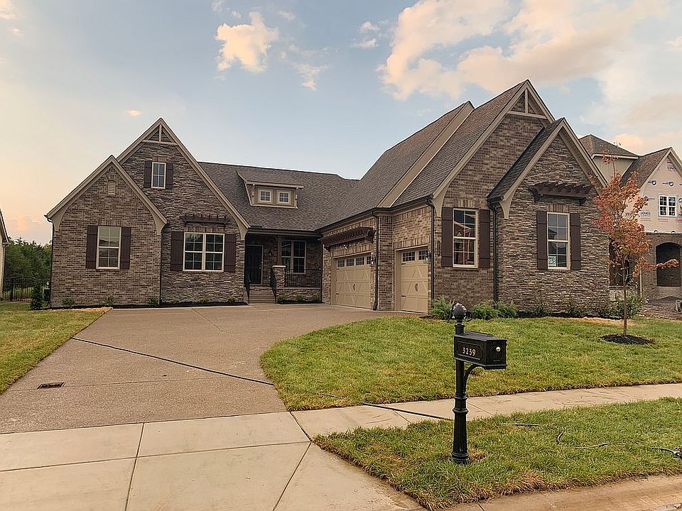 1st image of 3239 Bradfield Dr