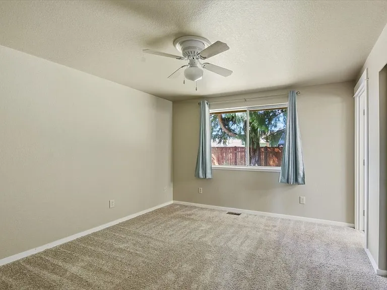 101 Paradise Pkwy — Photo 10