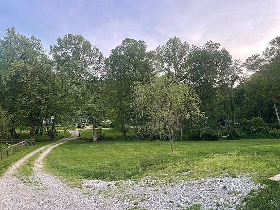 5th image of 3329 Stoney Creek Rd #3331