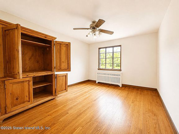 2nd image of 46 Coale Ave