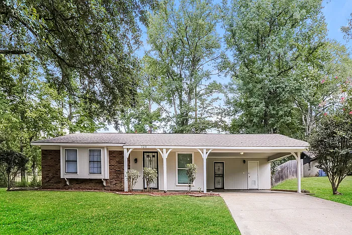128 Fox Run Dr