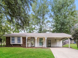 128 Fox Run Dr, Jackson, MS 39212