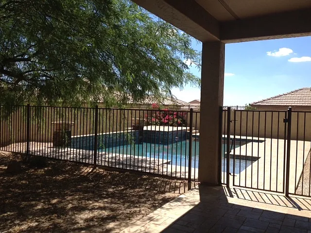 Coming Soon - Open And Airy 4 Bedroom Home With Private Pool In West Wing Peoria — Photo 4