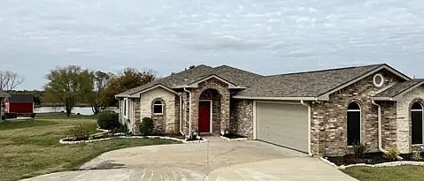 2nd image of 249 Lakeview Way