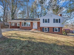 1602 Angus Rd NW, Roanoke, VA 24017