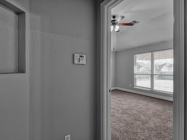 11208 NW 102nd St — Photo 20