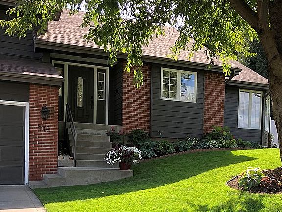 2nd image of 712 Montague Dr