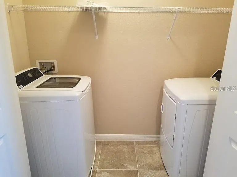 5524 Twilight Grey Ln — Photo 18