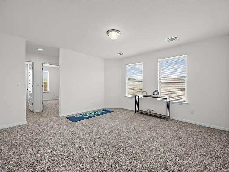 6915 Tiznow Ln — Photo 12