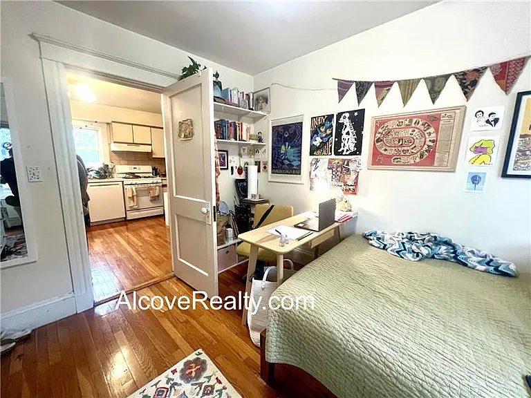 21 Sartwell Ave #2 — Photo 8
