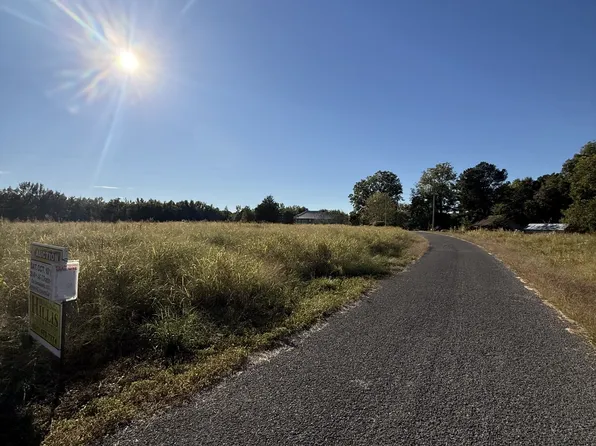 0 Howard Carr Rd, Manchester, TN 37355