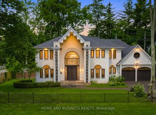 1755 Birchwood Dr, Mississauga, ON L5J1T7