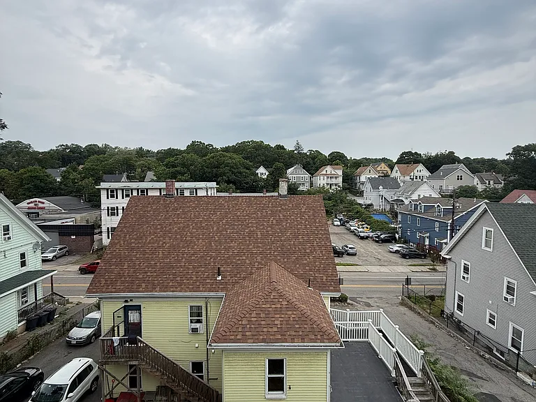 47 Town Hill St #2 — Photo 5