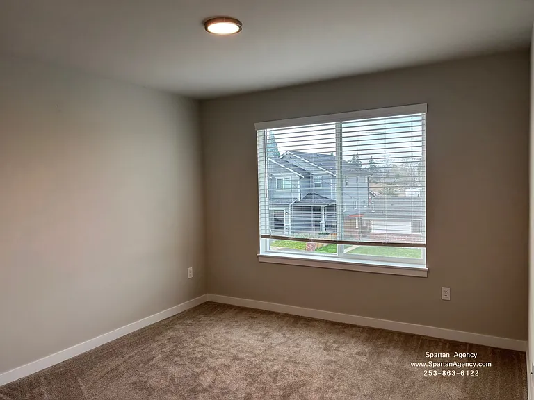 507 15th St SE #507 — Photo 14