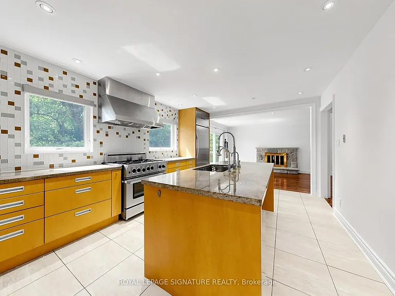 164 Banbury Rd — Photo 14