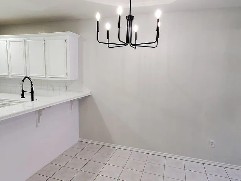 2302 Kimberly Ln #1 — Photo 3