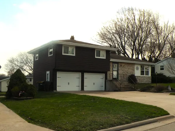 417 Murray Park Drive, Ripon, WI 54971