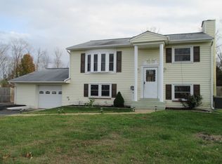 9611 Norfolk St, Manassas, VA 20109