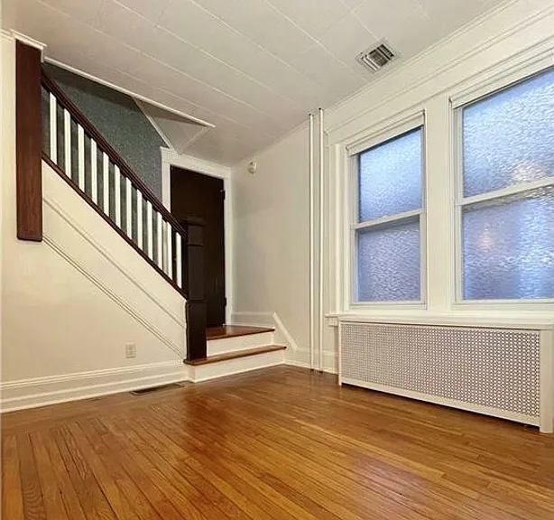 953 Delaware Ave — Photo 9