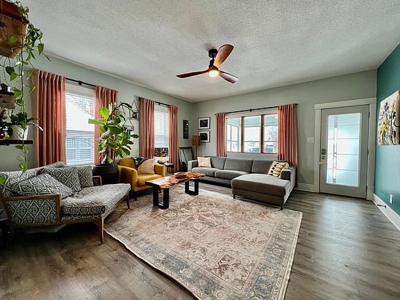 2nd image of 313 Stephens Ave