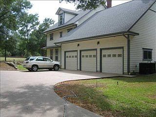 1st image of 126 Brazos Dr