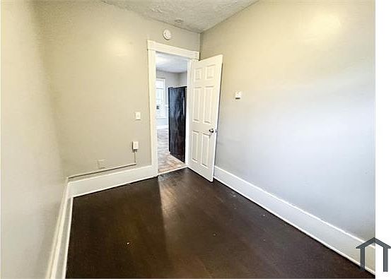 4th image of 84 Avenue B Unit 2