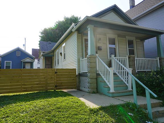2nd image of 2239 N 1st St