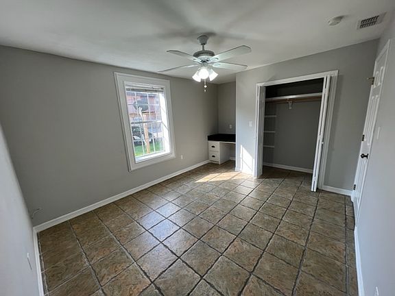 3rd image of 1620 W Kuhn St #2
