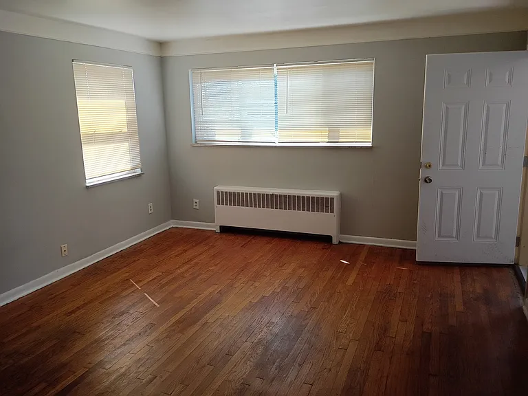 2722 Montana Ave #4 — Photo 5