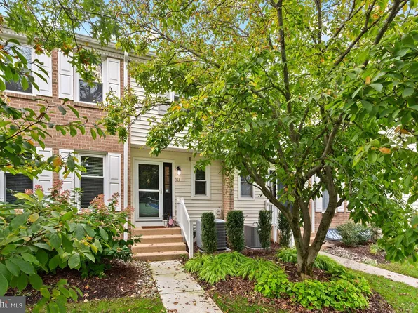 913 Society Hill Blvd, Cherry Hill, NJ 08003