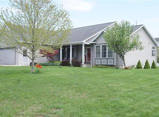 4243 Blue Beech Ln, Liverpool, NY 13090