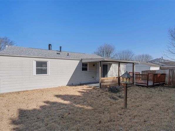 204 Quail Dr, Greensburg, PA 15601