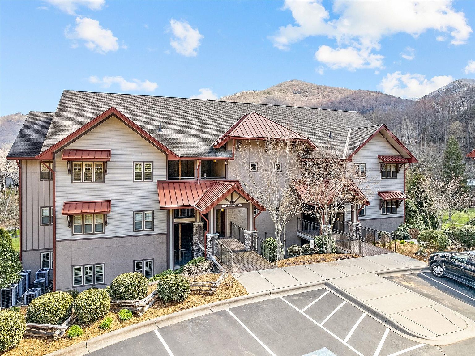 1564 Country Club Dr B303, Maggie Valley, NC 28751 Zillow