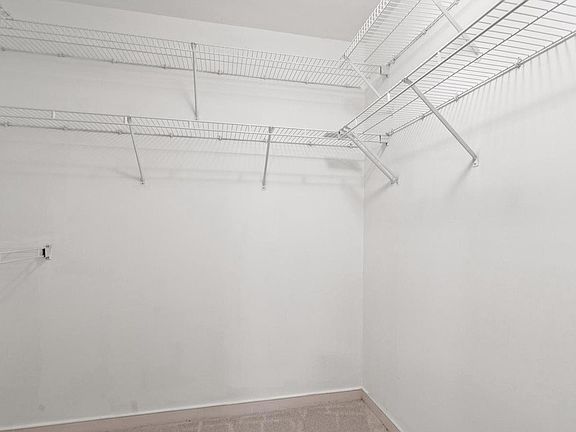 4th image of 1625 International Dr Unit 407