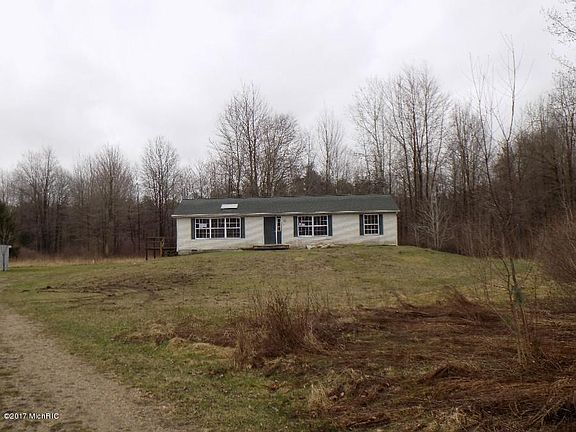 2nd image of 1365 60th St