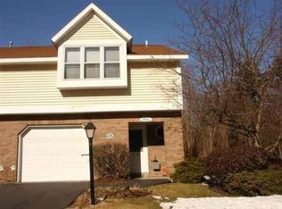 4016 Chaucer Pl, Slingerlands, NY 12159