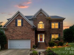 3085 River Bend Dr, Tega Cay, SC 29708