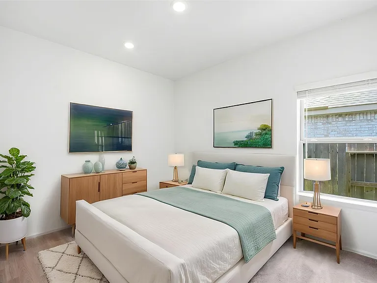9327 Clearwater Bluff Ln — Photo 18